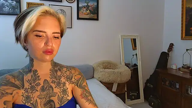 Alexandersonxo online show from 06-28-26, 08:42