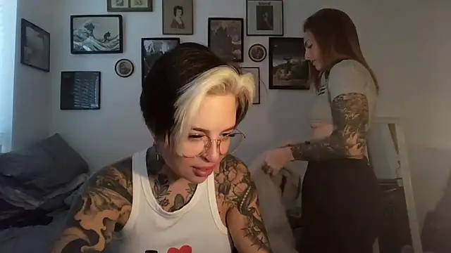 Alexandersonxo online show from 10-05-25, 08:38