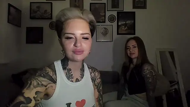 Snapshot of Alexandersonxo chatting on 02-03-26, 06:40 Alexandersonxo online show from 02-03-26, 06:40