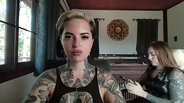 Snapshot of Alexandersonxo chatting on 03-01-26, 04:56 Alexandersonxo online show from 03-01-26, 04:56