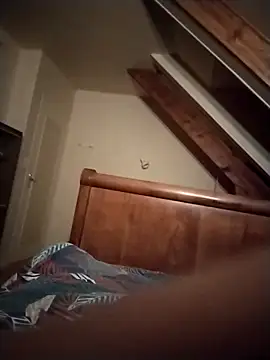 Snapshot of JulesG18 chatting on 02-25-26, 10:20 JulesG18 online show from 02-25-26, 10:20