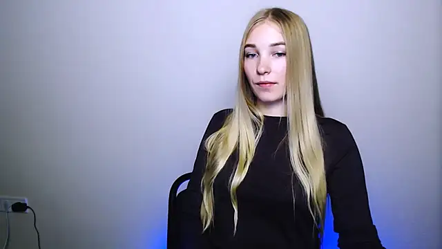 Queen ofLove online show from 11-06-25, 10:36