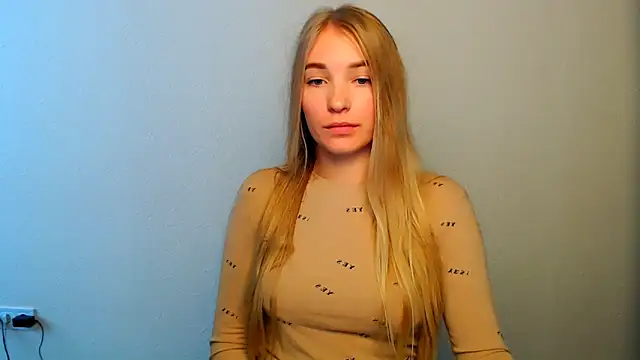 Queen ofLove online show from 10-12-25, 11:44