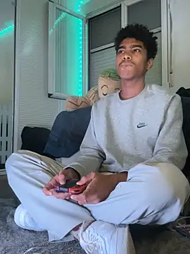 Ryan-hot online show from 10-26-25, 12:16