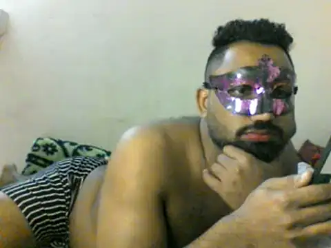 medo232586 online show from 12-08-24, 11:24