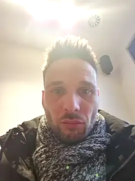 Snapshot of Kefster86 chatting on 02-07-25, 02:04 Kefster86 online show from 02-07-25, 02:04