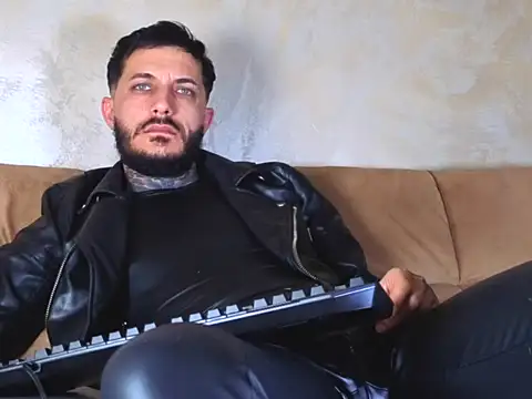 MentoXXL online show from 04-07-26, 04:53