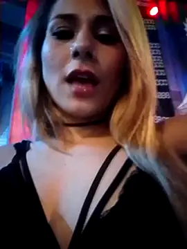 sophiee evanss  online show from 02-02-25, 04:26