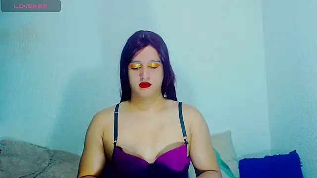 alexandrasexy32 online show from 05-13-26, 03:13