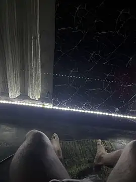 mikemacluffy online show from 12-19-24, 07:18