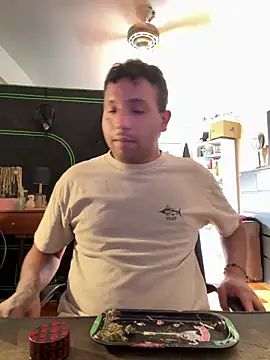 TacosSenpai online show from 10-06-25, 04:24