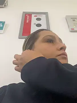 Keittly  online show from 10-01-25, 02:32