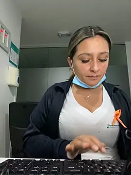 Keittly  online show from 10-07-25, 01:28