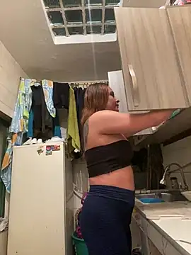 Keittly  online show from 03-21-25, 01:56