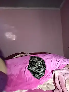 Snapshot of sosarax chatting on 02-09-25, 11:04 sosarax online show from 02-09-25, 11:04