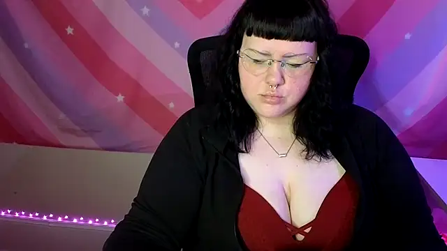 Flamefairy710 online show from 11-05-25, 07:44