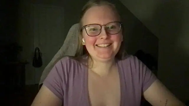 Snapshot of lexie_lilacs chatting on 01-17-25, 03:34 lexie lilacs online show from 01-17-25, 03:34