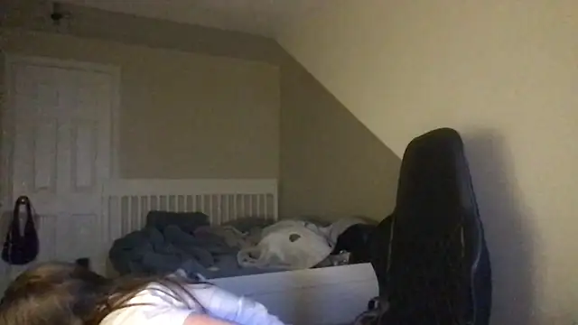 Snapshot of lexie_lilacs chatting on 02-14-25, 10:47 lexie lilacs online show from 02-14-25, 10:47