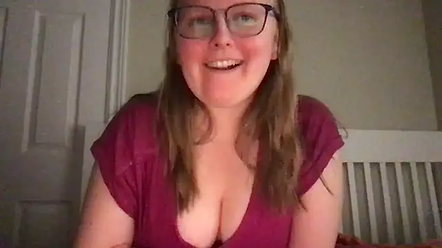 Snapshot of lexie_lilacs chatting on 01-09-25, 02:01 lexie lilacs online show from 01-09-25, 02:01