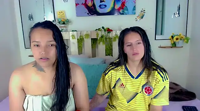 Sharon et Khloe12 online show from 01-05-25, 04:36