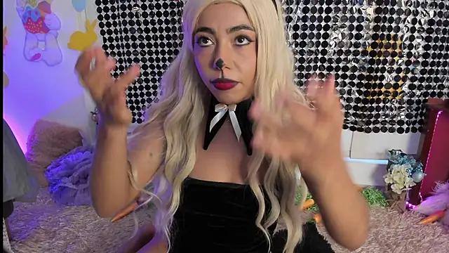 Snapshot of AndreaVelasco chatting on 04-07-26, 06:10 AndreaVelasco online show from 04-07-26, 06:10