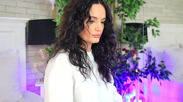 CarlaWhite online show from 11-28-25, 03:50