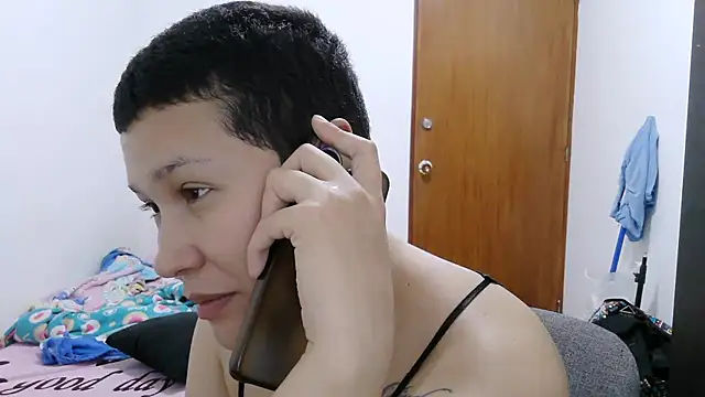 luxandracon23 online show from 01-05-26, 05:27