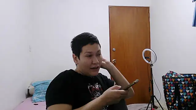 luxandracon23 online show from 01-18-26, 12:25