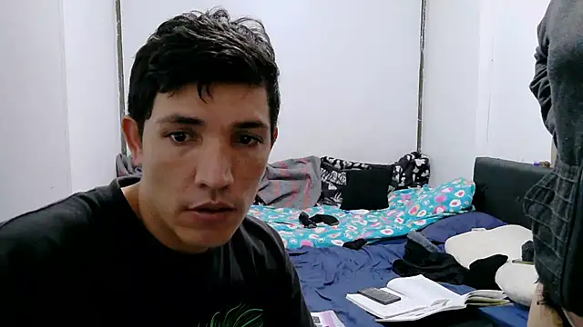 luxandracon23 online show from 11-18-25, 02:05