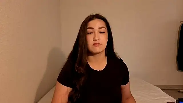 Snapshot of Aria_Blisss chatting on 06-28-26, 02:51 Aria Blisss online show from 06-28-26, 02:51