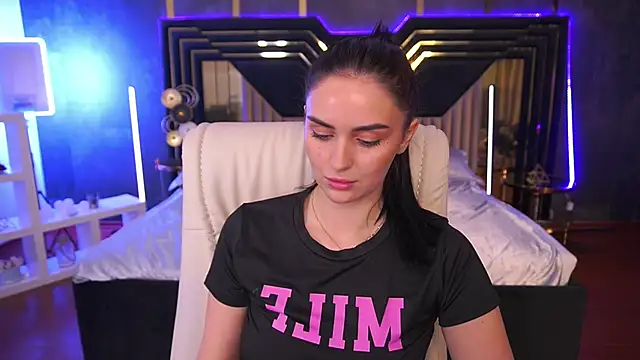 MilashaLovely online show from 10-17-25, 06:06