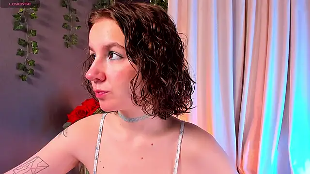 mind game online show from 03-10-25, 05:33