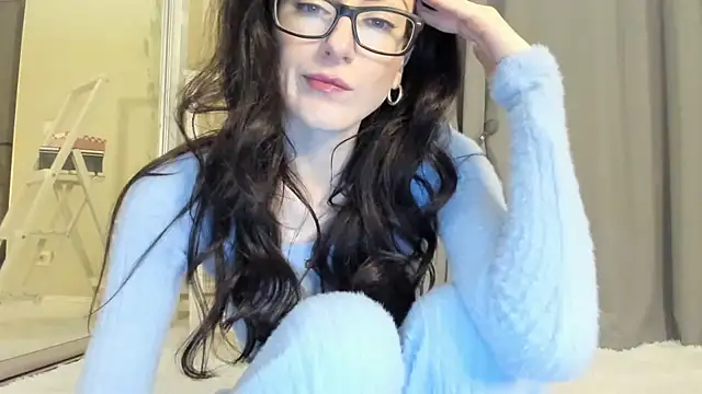 Baby Jewel online show from 10-26-25, 11:10