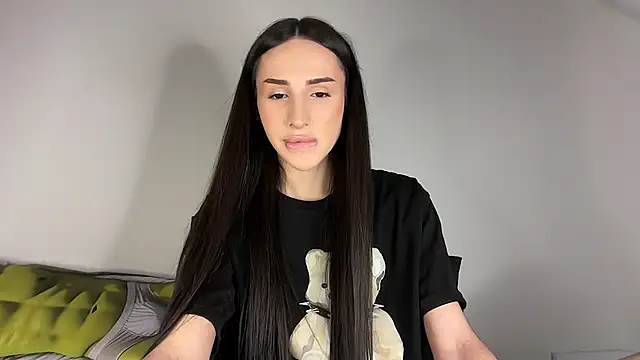 Kim Oberlin  online show from 02-12-26, 02:17