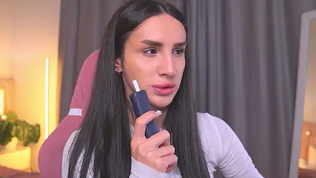 Kim Oberlin  online show from 11-11-25, 11:27