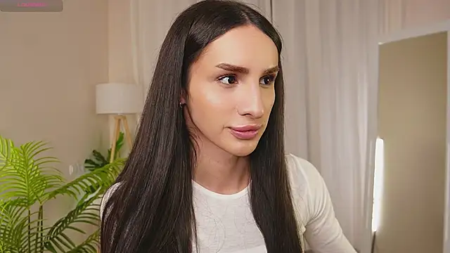 Kim Oberlin  online show from 12-03-25, 04:06