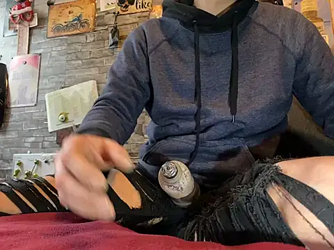 Gilgamesch1704 online show from 02-13-25, 01:37