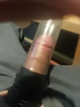 Gilgamesch1704 online show from 01-03-25, 07:27