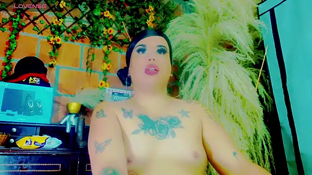 nauthyvalentina online show from 07-10-26, 09:37