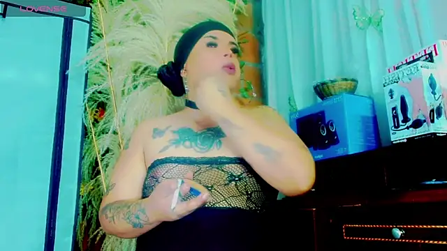nauthyvalentina online show from 06-27-26, 07:58