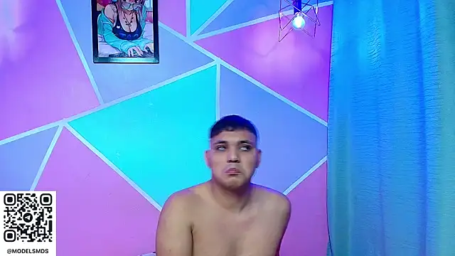 couple lovelyds online show from 01-07-26, 08:36