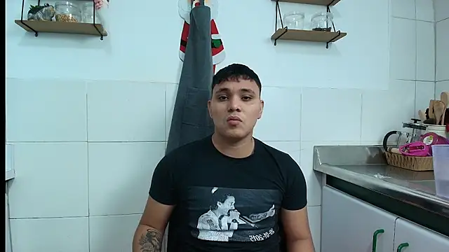 couple lovelyds online show from 01-14-26, 08:34