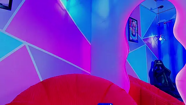 couple lovelyds online show from 10-15-25, 08:39