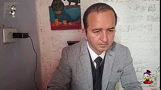 Snapshot of yazforeSolo chatting on 10-06-25, 02:18 yazforeSolo online show from 10-06-25, 02:18