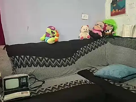 Snapshot of yazforeSolo chatting on 09-12-25, 03:01 yazforeSolo online show from 09-12-25, 03:01