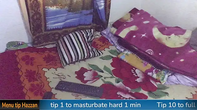 Snapshot of yazforeSolo chatting on 01-30-25, 03:29 yazforeSolo online show from 01-30-25, 03:29