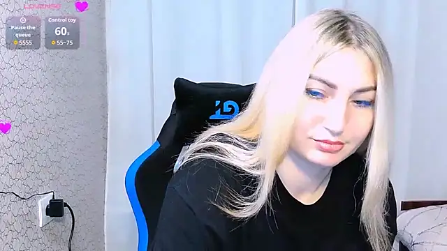 JaneLaJewel online show from 11-14-25, 05:38