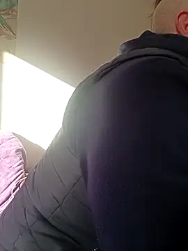 ich411983 online show from 02-23-26, 07:42