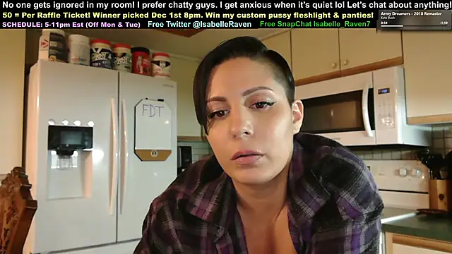 IsabelleRaven online show from 11-06-25, 12:14
