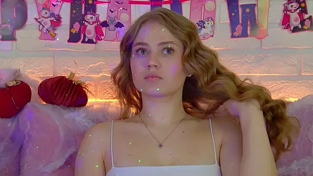 SelinSwarovski online show from 10-25-25, 04:18